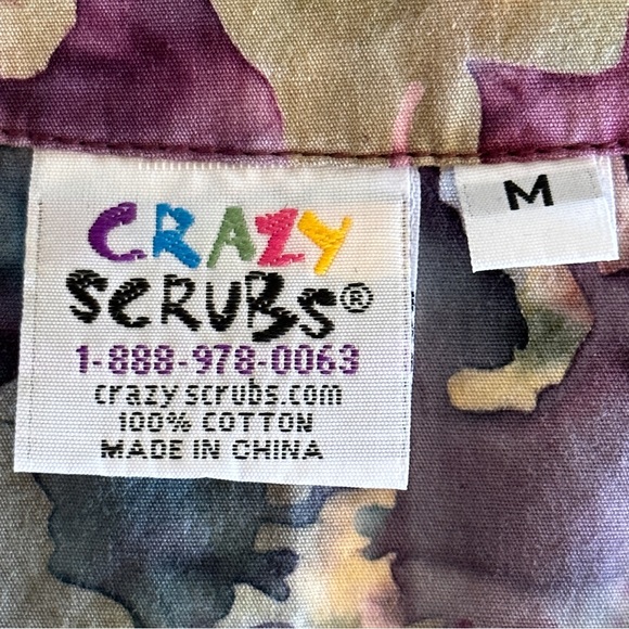 CRAZY Scrubs Batik Woodland Animals Moose Bear Wolf M - Picture 5 of 6